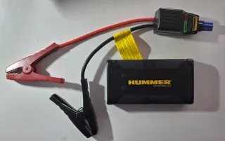 Cargador de batería HUMMER