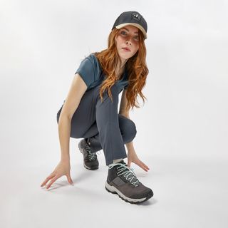 Zapatillas de montaña y trekking impermeables Mujer MH500