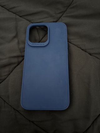 Funda iPhone 15 Pro Max buen uso, 5€ c/u