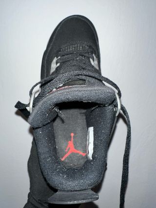 Air Jordan Retro 4