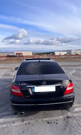 Mercedes-Benz C220 2012