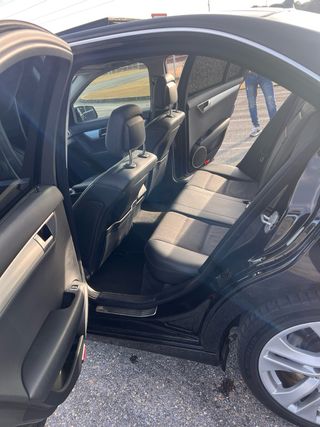 Mercedes-Benz C220 2012