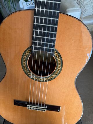 Guitarra Alhambra 4P