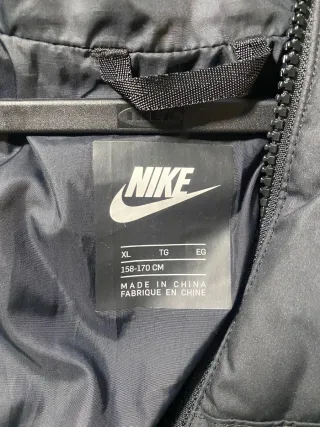 Chaqueta Nike Negra con Capucha Tallas , XL