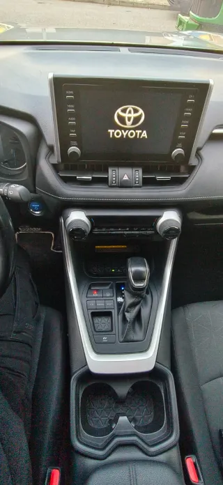 Toyota RAV4 2019