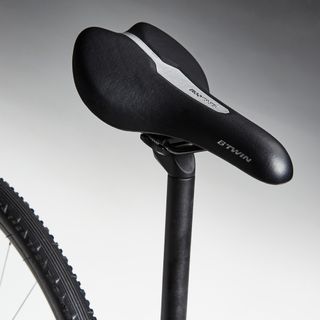 Bicicleta de trekking 28 pulgadas aluminio monoplato 9V