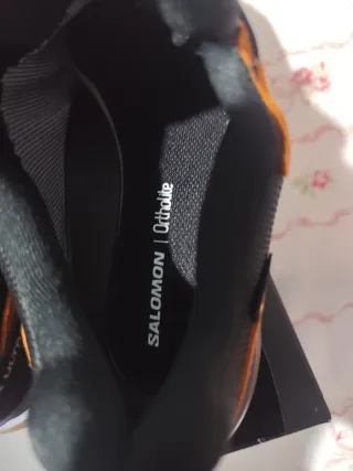 Zapatillas Salomon Azul y Naranja