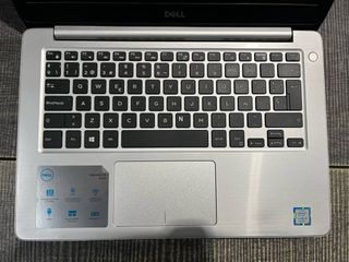 Portátil Dell Inspiron 5370 i5 8250U/16 GB/256 GB