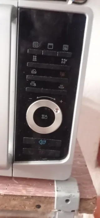 Microondas LG Plata roto.