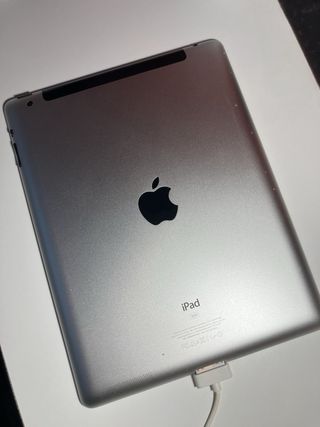 iPad 2 32GB Wi-Fi+Cellular
