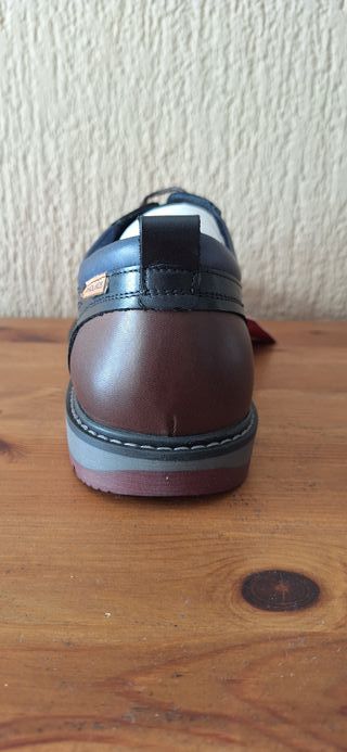 Zapatos Pikolinos Hombre negros
