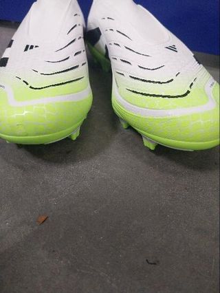 Botas de fútbol Predator League Laceless FG/MG Adulto