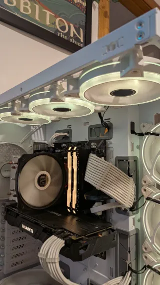 Ventiladores 120mm RGB Blancos