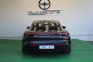 Porsche Taycan Turbo S