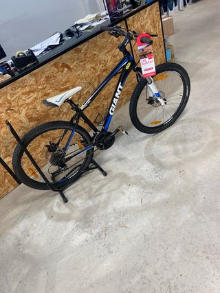 Bicicleta 26 talla s/m giant revel