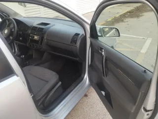 Volkswagen Polo 2003