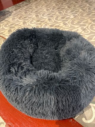 Cama para perro/gato gris