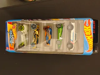 Hot Wheels 5 Pack Let's Race Netflix