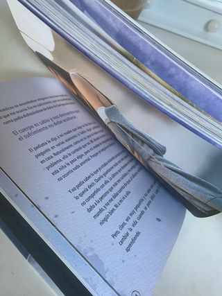 Libro juvenil de Angela Marmol