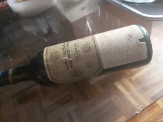 Botella Vino Viña Albina Reserva 1942