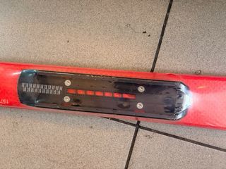 Esquís Dynastar con fijaciones