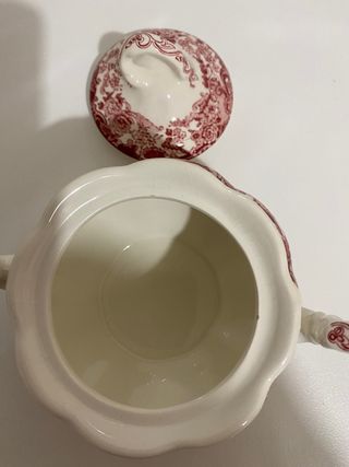 Azucarero Cartuja de Sevilla numerado y lechera