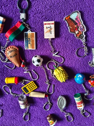 Collezione di portachiavi vintage in lotto