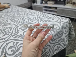 Diadema y tiaras sin usar por cierre de tienda