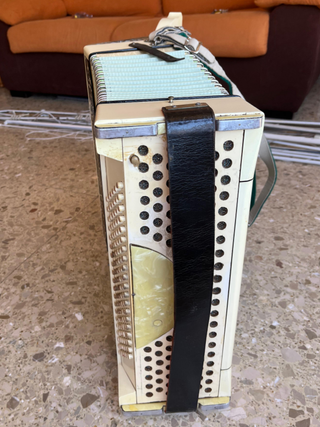 Acordeón Hohner Verdi III