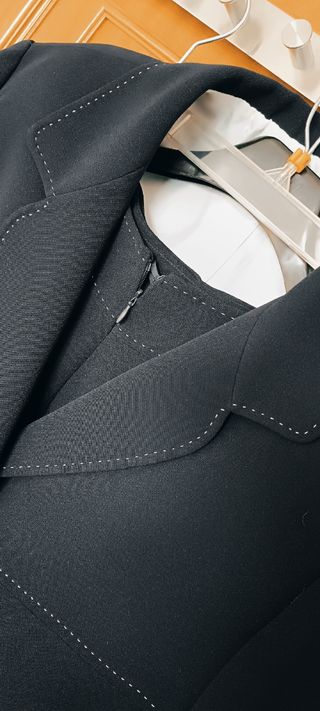 Traje chaqueta y falda azul marino Punt Roma