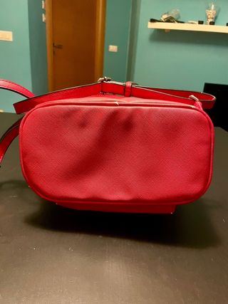 GianMarco Venturi Zaino Rosso Donna – Ottime (FG)