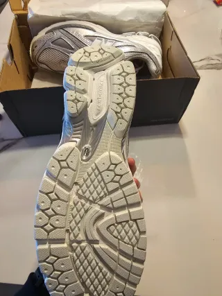 New Balance 1906R Plata/Blanco