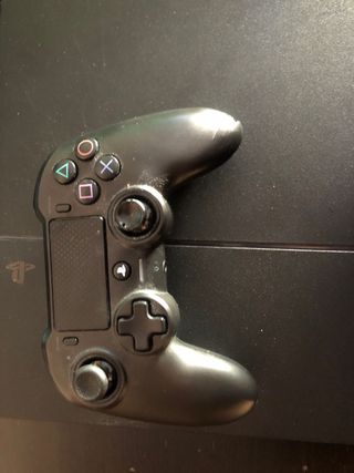 PS4 Nera + Mando Pro + Volante