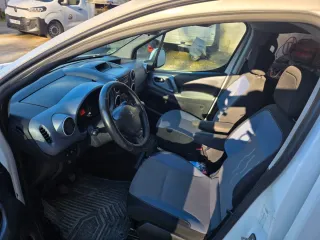 Peugeot Partner 2012