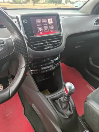 Peugeot 208 Gti by Peugeot Sport