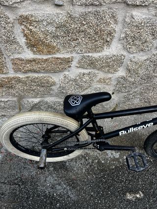 Bicicleta BMX Bullseye