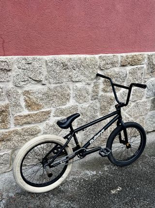 Bicicleta BMX Bullseye