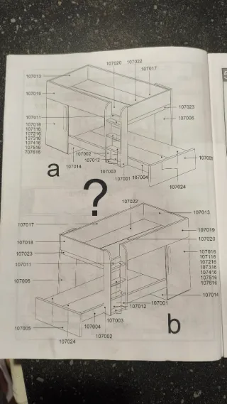 LITERA 3 CAMAS, CÓMODA Y DOS ESTANTERÍAS