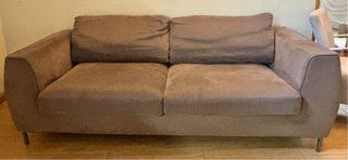 Urge! Sofá desenfundable 2 plazas tela gris