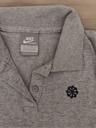 Polo Nike Gris