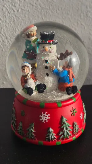 Coleccion de Bolas de nieve con muñecos y monument