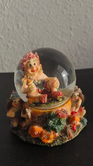 Coleccion de Bolas de nieve con muñecos y monument