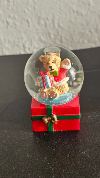 Coleccion de Bolas de nieve con muñecos y monument