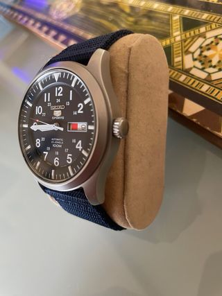 Seiko 5 Sports Automático Negro/Azul