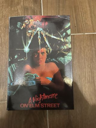 Action Figure Freddy Krueger nuovo con cartone
