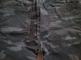 Pantalón estilo militar, color azul. Talla 158 cm