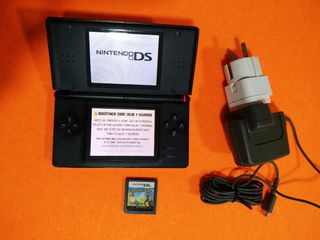 Consola Nintendo DS Lite Negra + Juego