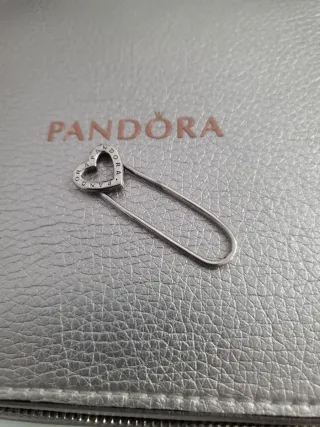 Broche Pandora Corazón Plata