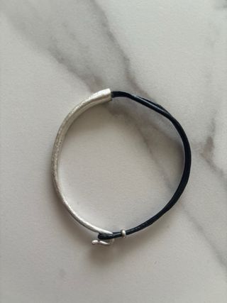 Pulsera Manos de Fátima y Pulsera Negra