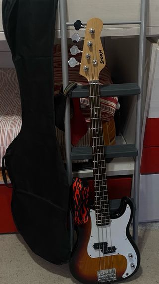 Bajo Eléctrico Storm Sunburst